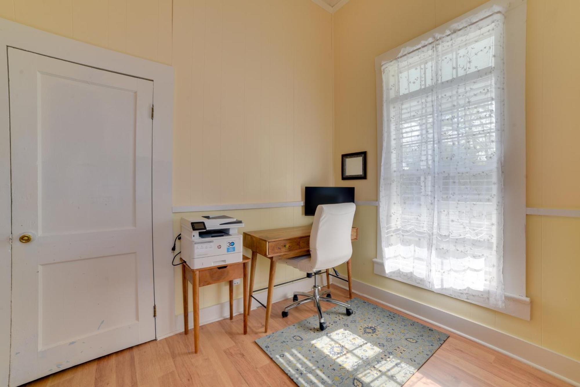 Cozy Thomasville Cottage - Walk To Downtown! Exterior photo